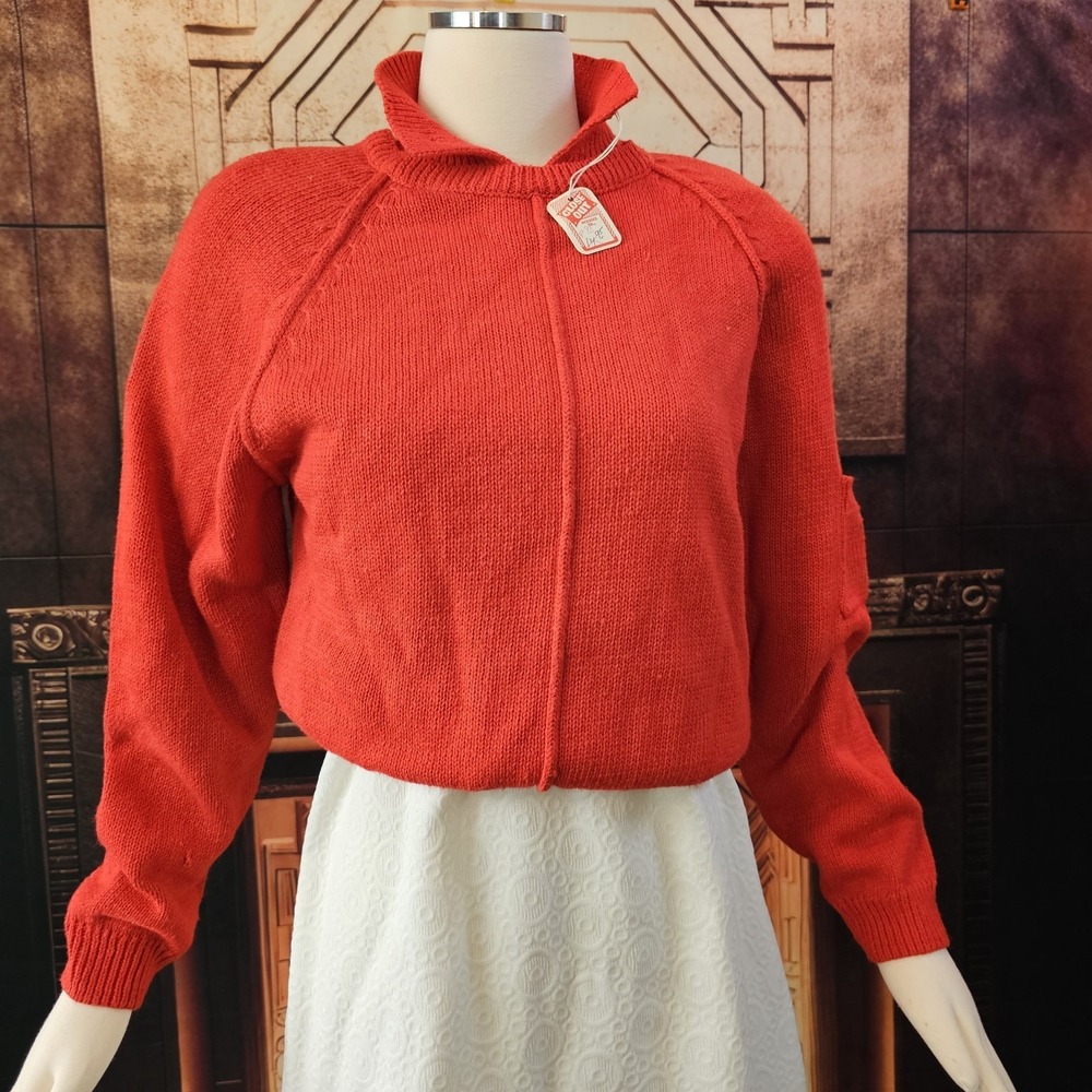 Vintage DEADSTOCK 1970s  Sweater Pullover Red Knit Collar Pocket NWT
